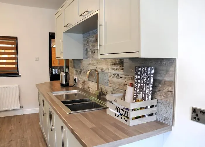 Queensgate Holiday Cottage Beverley With Parking